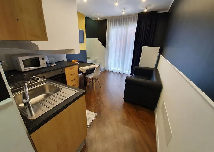 Moderne Mit Balkon By Interhome *